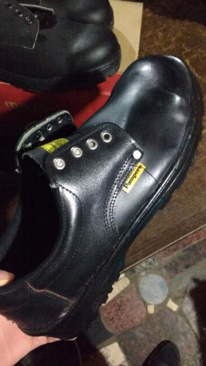 Zapatos de seguridad pampero nuevos! 45