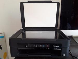 Impresora Epson Xp211 wifi escaneo fotocopia excelente