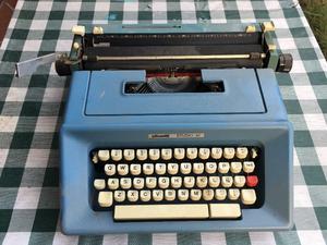 Máquina De Escribir, Olivetti, Modelo Studio 46