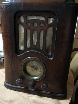 Radio Catedral vintage decada del 30