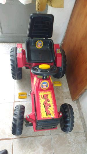 Tractor de niño