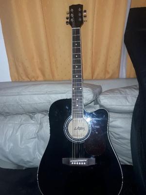 Guitarra criolla acustica