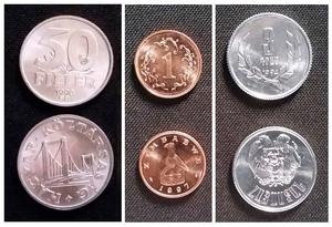 Lote x3 monedas MUNDIALES $ 65