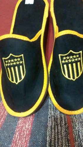 Pantuflas De Peñarol Montevideo (uruguay)