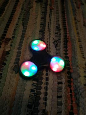 Spinner tres luces.