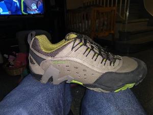 Vendo Merrell Axis 2