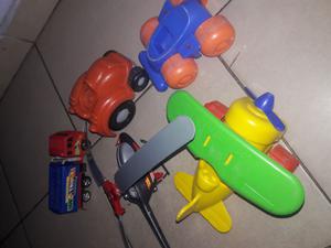 combo de juguetes