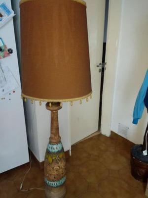 vendo lampara antigua impecable