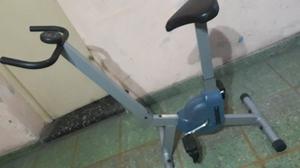 Bicicleta fija WINGROUP BASIC, regulador de fuerza, reloj