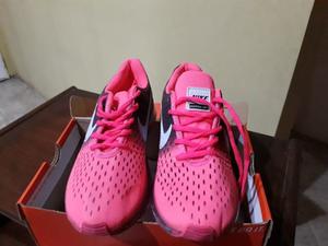 Zapatillas Running Nike Air Max sin uso numero 37