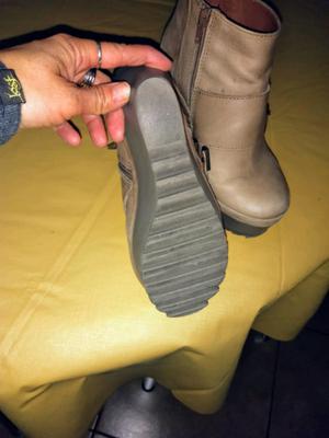 Botas cortas de cuero Sarkany con plataforma