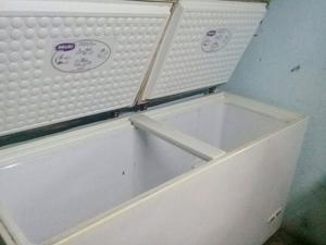 Freezer dos puertas inelro de 550L