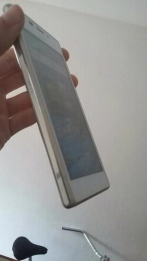 Impecable Sony Xperia m2