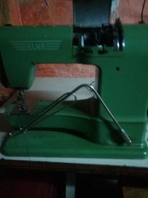 Maquina de coser zigzag y recta