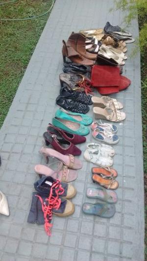 Lote de 20 pares de zapatos a 200 pesos