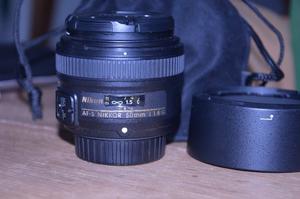 Vendo LENTE 50mm 1: 1.8 G Nikon
