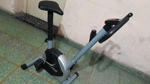 Bicicleta fija SEMIKON BASIC GYM, NUEVA!! regulador de