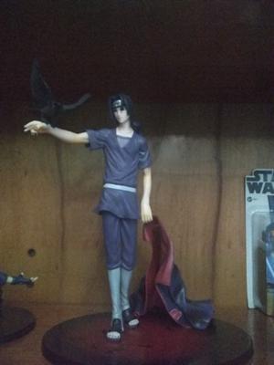 Figura Itachi Uchiha 26 cm nueva con caja