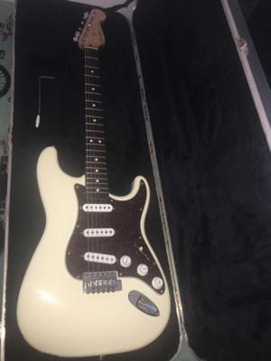Guitarra Fender Stratocaster USA
