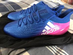 Botines Adidas. Nuevos. 11.5 uk (45). Originales