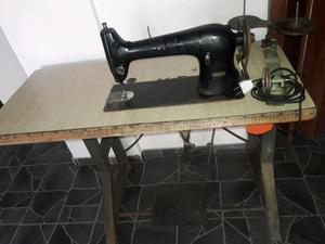 Máquina de coser industrial