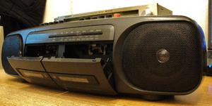 Radiograbador NOBLEX W265 a revisar, funciona la FM