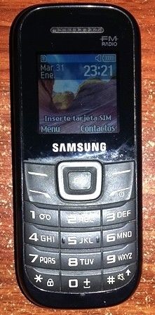 Celular Samsung GT-EL - Para Claro