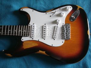 Guitarra Aria Stg Series (stratocaster)
