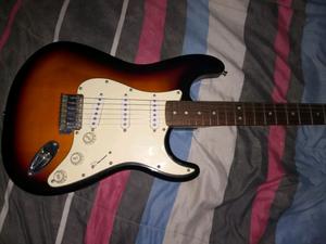 Guitarra eléctrica Strat Fender
