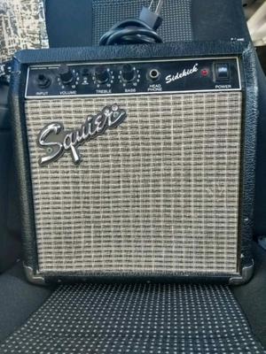 Squier Sidekick amplificador