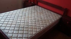 Vendo juego de dormitorio de algarrobo