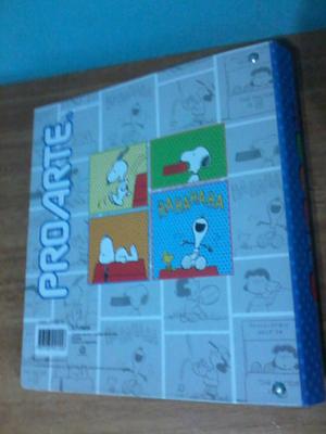 Carpeta Escolar Infantil Snoopy Peanuts N° 3 Con Anillos
