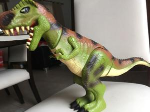 Dinosaurio t-rex importado