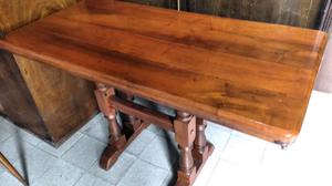 Mesa de algarrobo de un metro 20