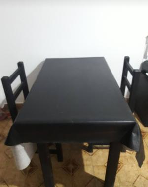 Vendo Mesa y sillas