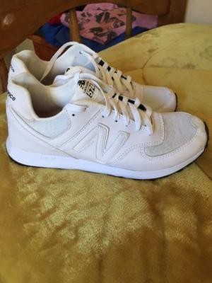 Vendo o cambio por otras zapatillas o ropa. Talle 40