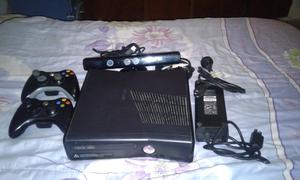 Xbox360 con sus axesorios