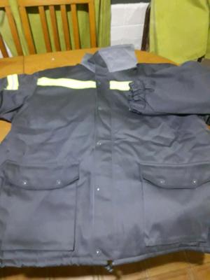 campera de trabajo.Nueva.xl es más grande.