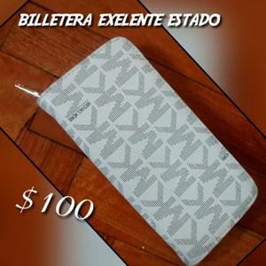 Billetera exelente estado