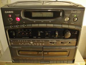 Radio cassette dual Cd player CASIO ND-300DW- Sin bafles-