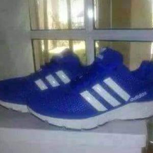 Zapatillas Adidas nuevo