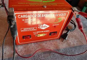 CARGADOR DE BATERIAS DE 10 AMP. INDUSTRIA ARGENTINA