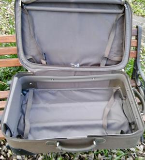 Valija Samsonite mediana con rueditas