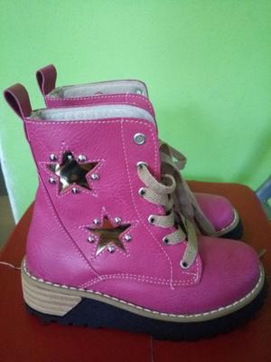 Botas de nena