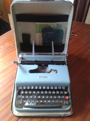 maquina de escribir olivetti Lettera 22