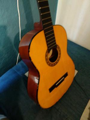 Una Guitarra criolla