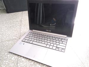 Zenbook Asus Core E5