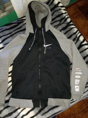 Campera nike air max