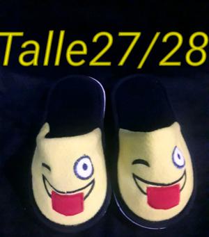 Pantuflas de emojis