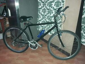 Se vende hermosa bici a cambios